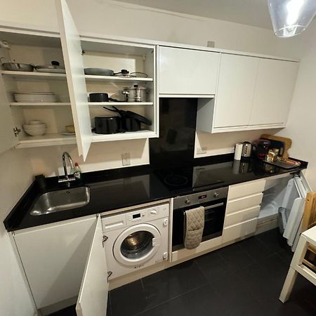 Cosmopolitan Comfort Private Bedrooms In Euston 106 Лондон Екстериор снимка