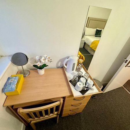 Cosmopolitan Comfort Private Bedrooms In Euston 106 Лондон Екстериор снимка