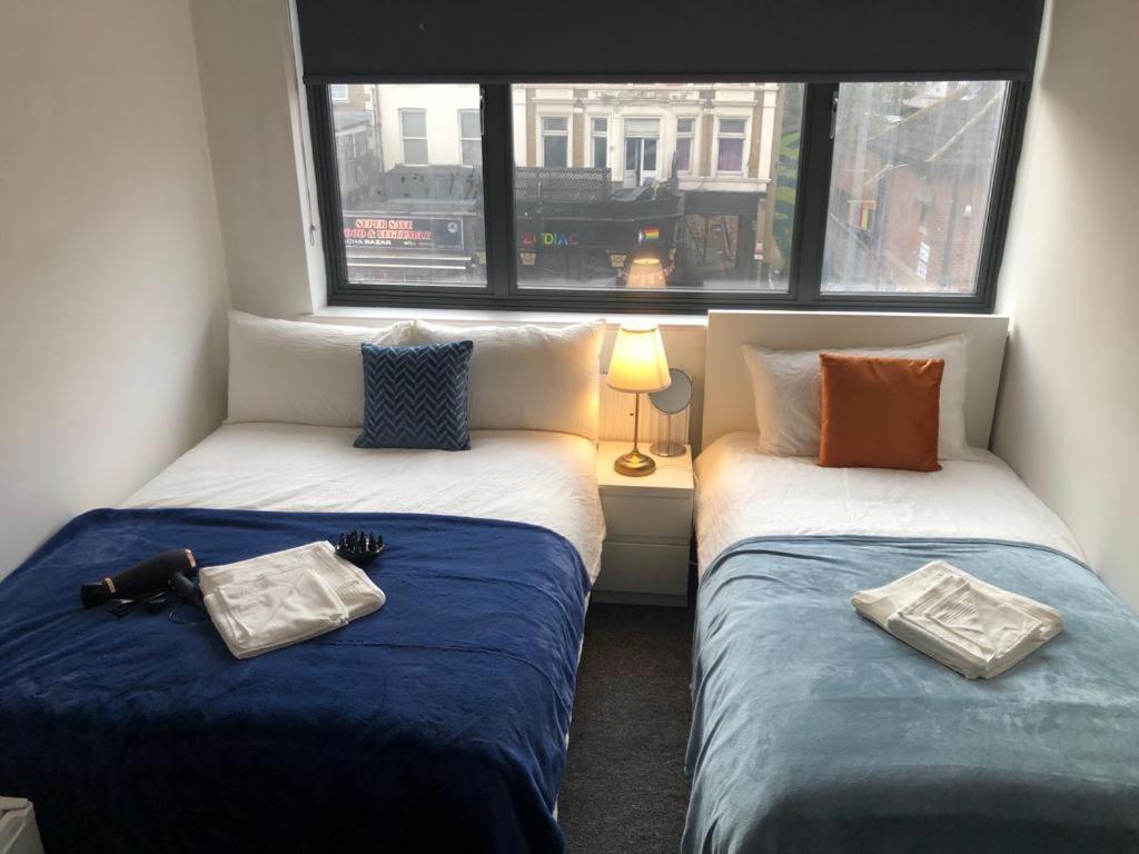 Cosmopolitan Comfort Private Bedrooms In Euston 106 Лондон Екстериор снимка