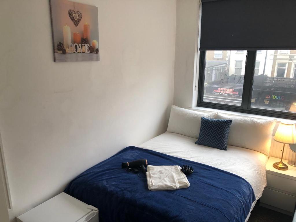 Cosmopolitan Comfort Private Bedrooms In Euston 106 Лондон Екстериор снимка