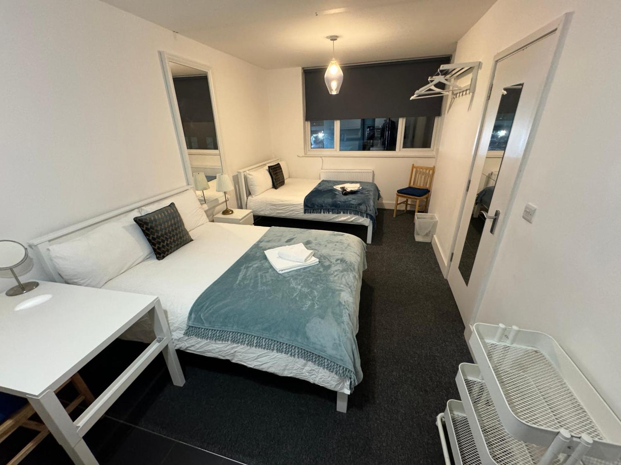 Cosmopolitan Comfort Private Bedrooms In Euston 106 Лондон Екстериор снимка