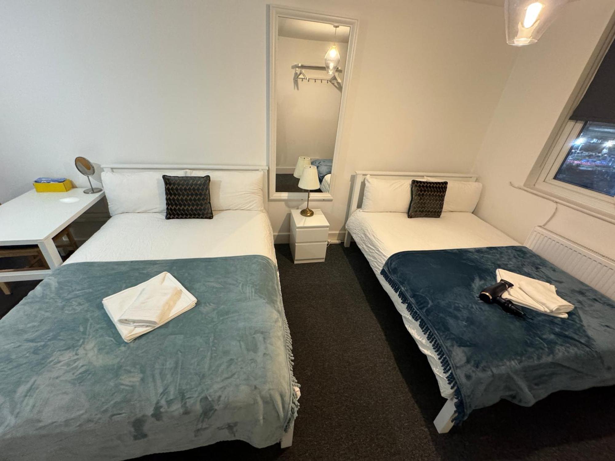 Cosmopolitan Comfort Private Bedrooms In Euston 106 Лондон Екстериор снимка