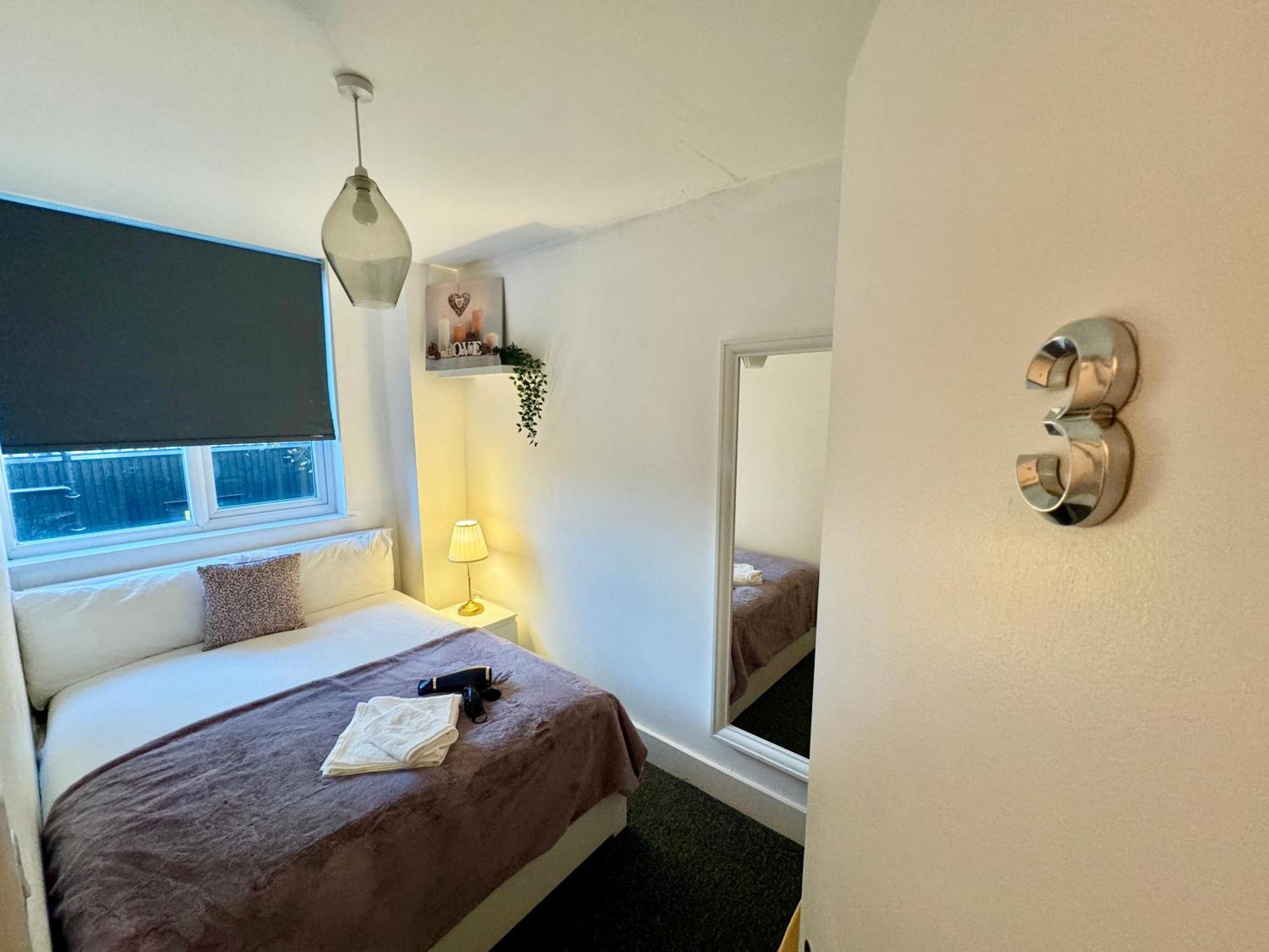 Cosmopolitan Comfort Private Bedrooms In Euston 106 Лондон Екстериор снимка