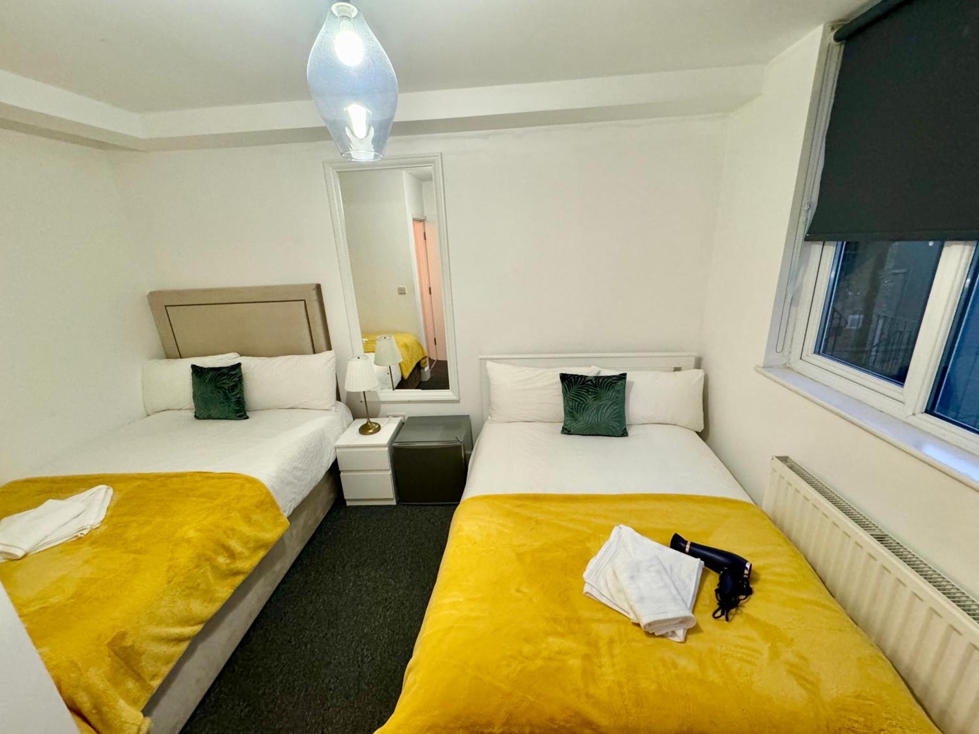 Cosmopolitan Comfort Private Bedrooms In Euston 106 Лондон Екстериор снимка