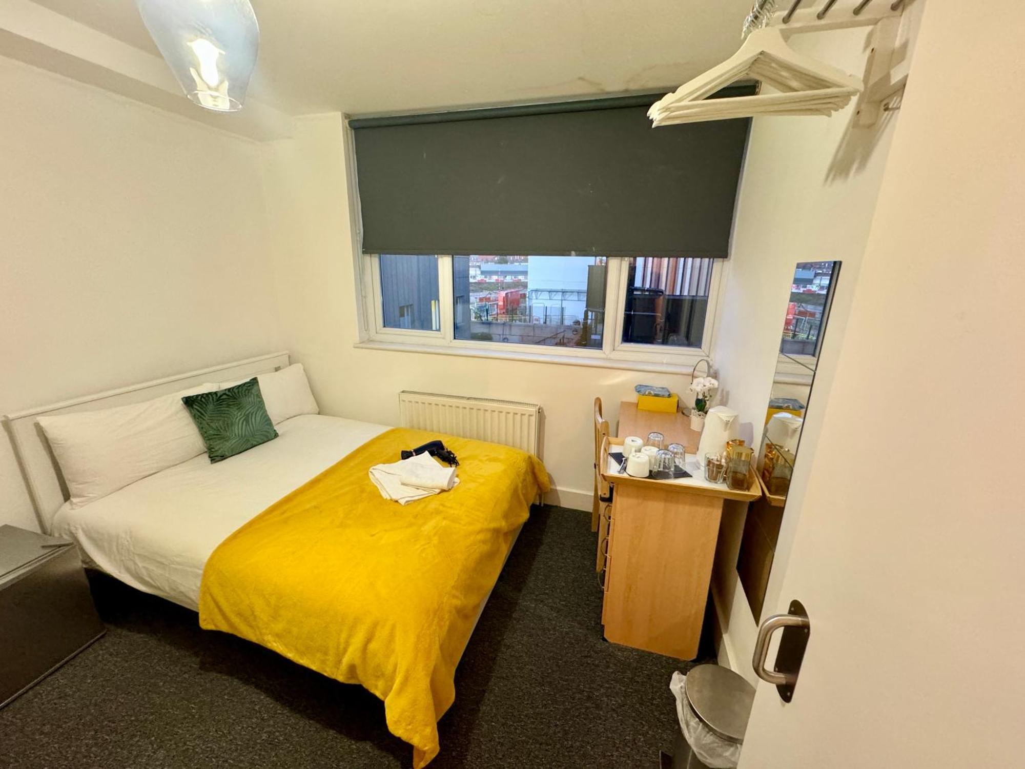 Cosmopolitan Comfort Private Bedrooms In Euston 106 Лондон Екстериор снимка